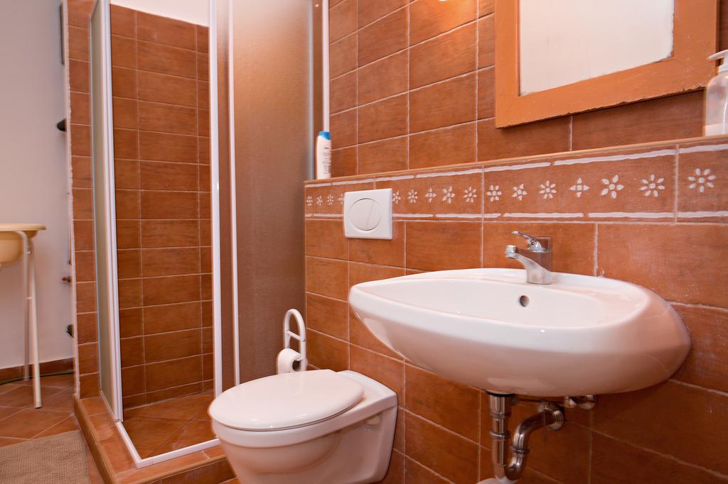Barta Pince Vendeghaz Mad Hotel Room photo