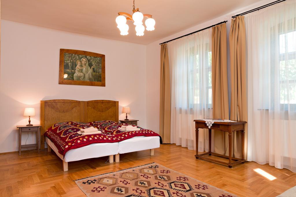 Barta Pince Vendeghaz Mad Hotel Room photo